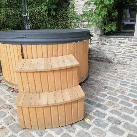 La Maison De Madeleine Léglise