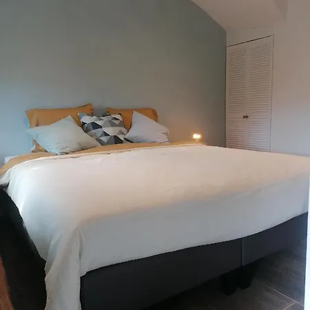 펜션 La Maison De Madeleine Léglise