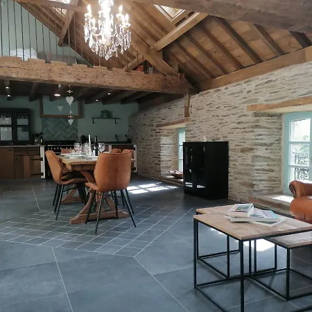 בית נופש La Maison De Madeleine Léglise